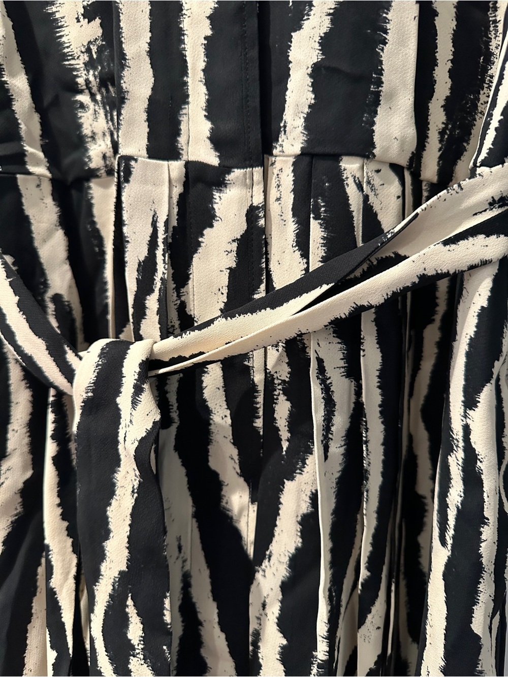 NWOT Massimo Dutti Black and Cream Zebra-Print Maxi Shirt Dress - Picture 2 of 5